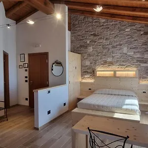  Alloggio per agriturismo Gli Ulivi Italia